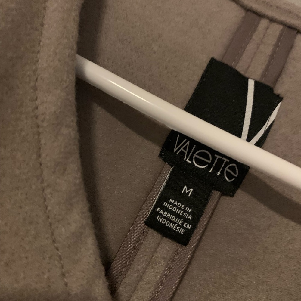 Jacket - Picture 3 of 4